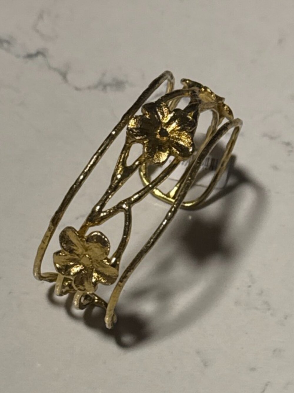 2 Chic Gold Tone Floral Flower Open Cuff Statement Bracelet